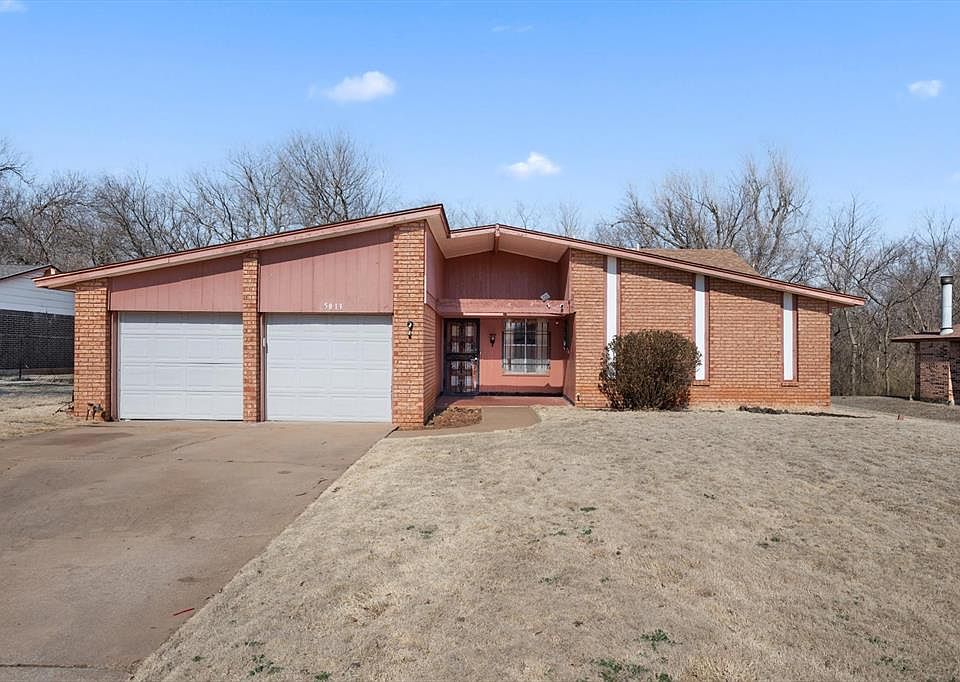 1st image of 5013 NE 38th St