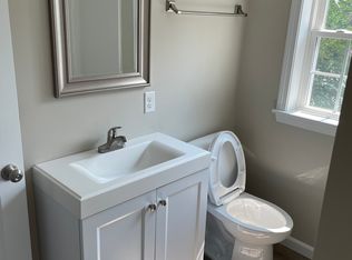 1015 Main St #1, Clinton, MA 01510