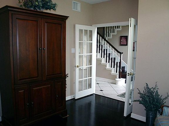 3rd image of 22407 Elizabeth Place Ct