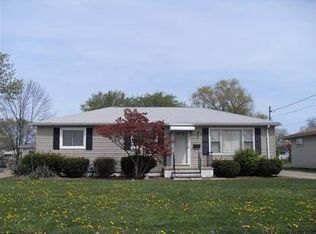 1912 Meister Rd, Lorain, OH 44052