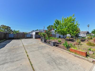 1099 1st St, Lincoln, CA, 95648