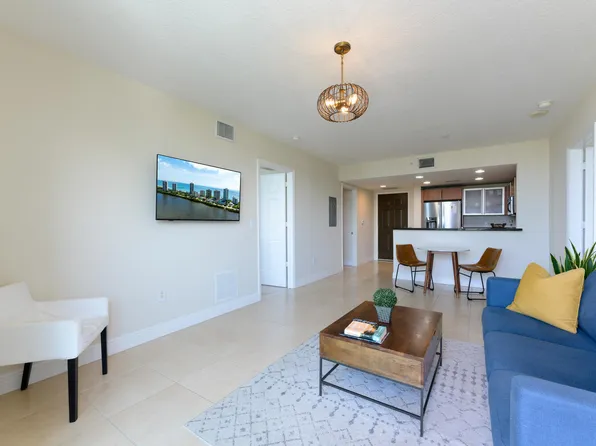610 Clematis Street, West Palm Beach, FL 33401
