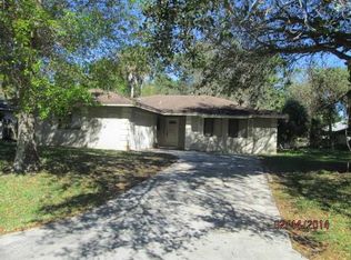 955 Starflower Ave, Sebastian, FL 32958