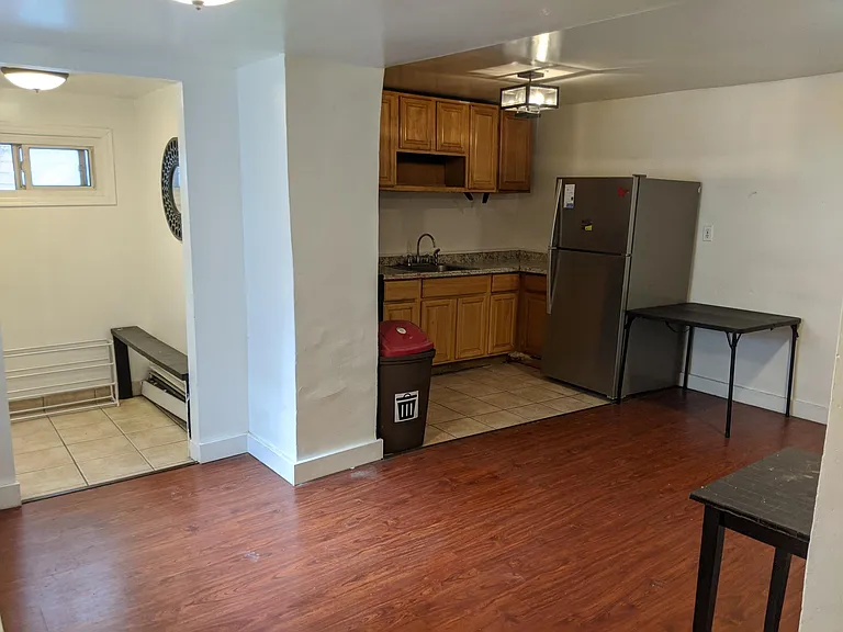 322 Saint Paul Ave — Photo 1
