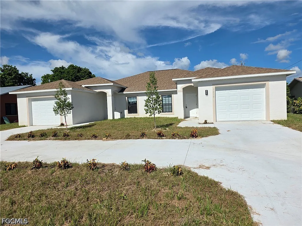 3 bed, 2.0 bath, 1200 sqft, $1,695 — Photo 1