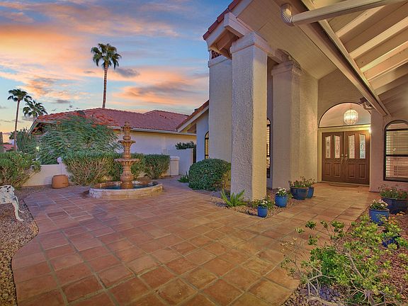 3rd image of 10901 E Bellflower Dr