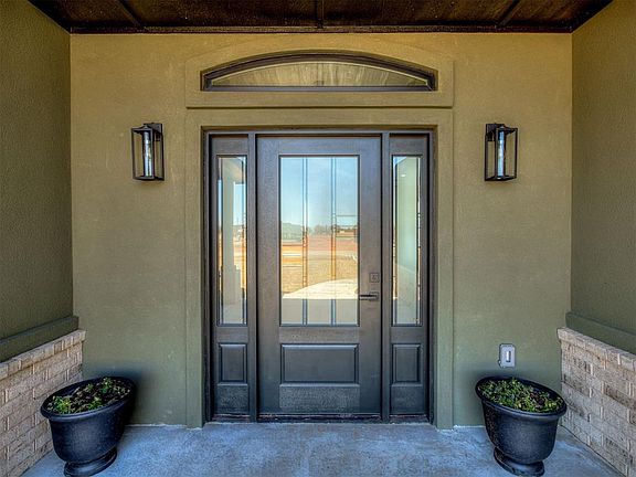 2nd image of 2445 Winding Ridge Dr