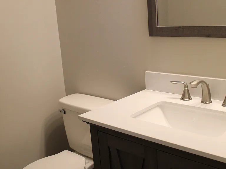 707 Elm Dr — Photo 6