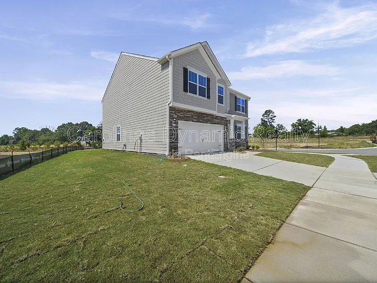 500 Blackpool Ct — Photo 3
