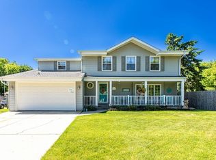 5511 63rd St, Kenosha, WI 53142
