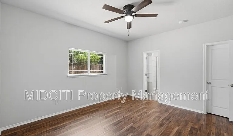 1035 Cedar Grove Trl — Photo 23