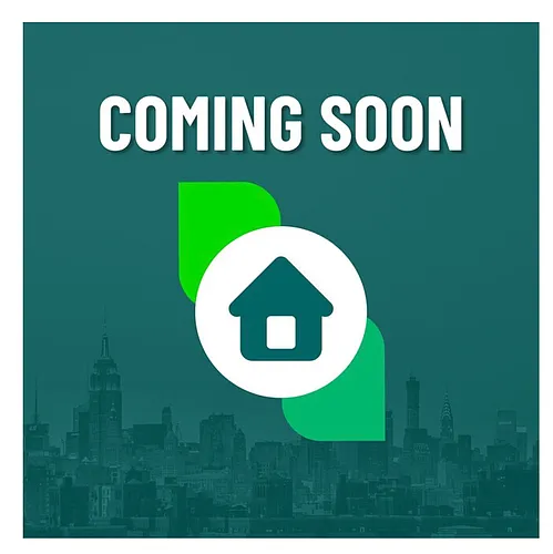 N27W26457 Christian Ct W #B Photo 1