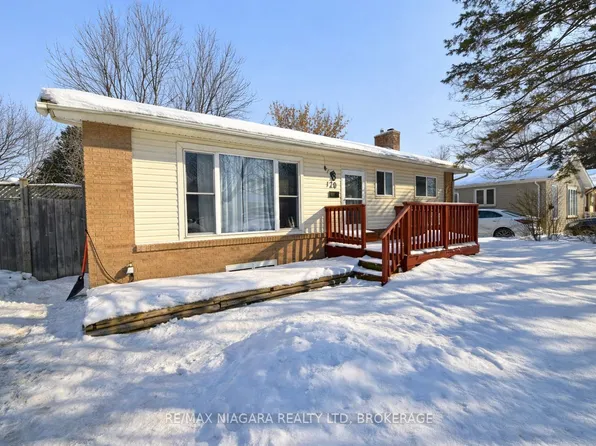 128 Toulon Cres, London, ON N5V 1J5