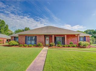 6021 Meridian Ln, Montgomery, AL 36117