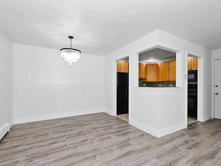 16W540 Lake Dr #9A-201 — Photo 7