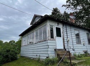 156 Palmer St, Norwich, CT 06360