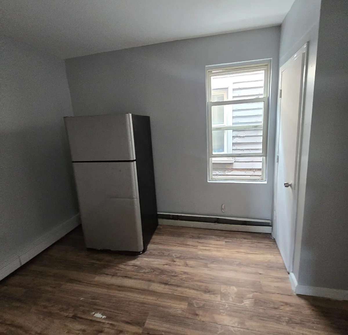 3 bed, $1,850 — Photo 4