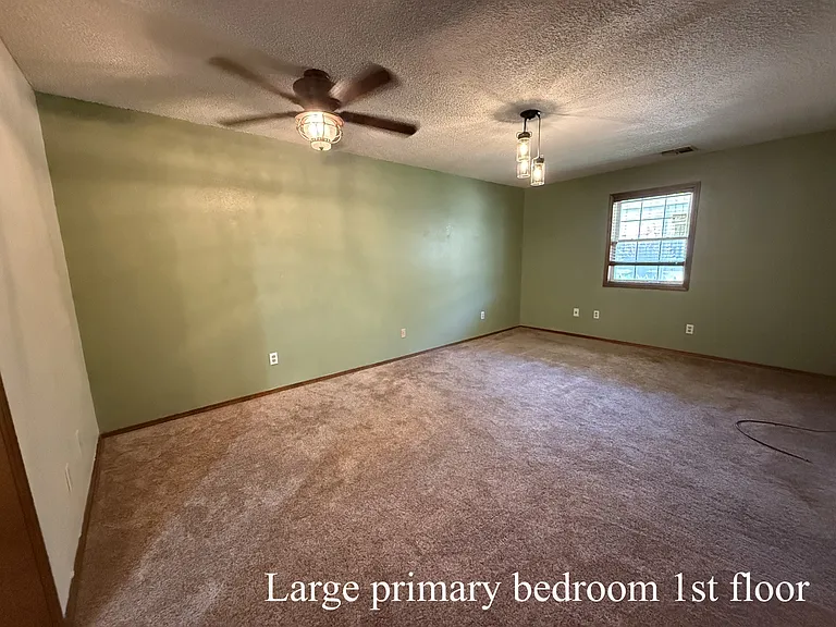2208 Timbercrest Dr — Photo 11