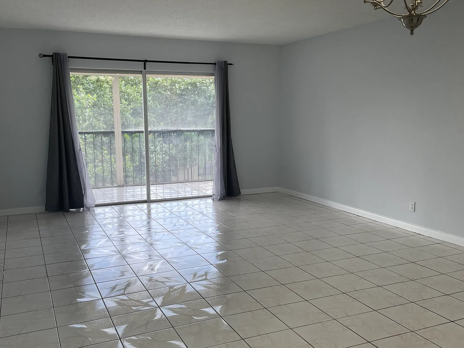 1 bed, 1.5 bath, 820 sqft, $1,450 — Photo 4