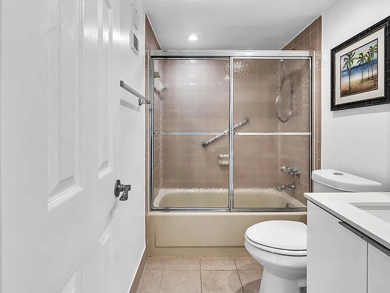 250 181st Dr #107 — Photo 21
