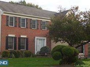 15 Red Bird Ln, Conshohocken, PA 19428