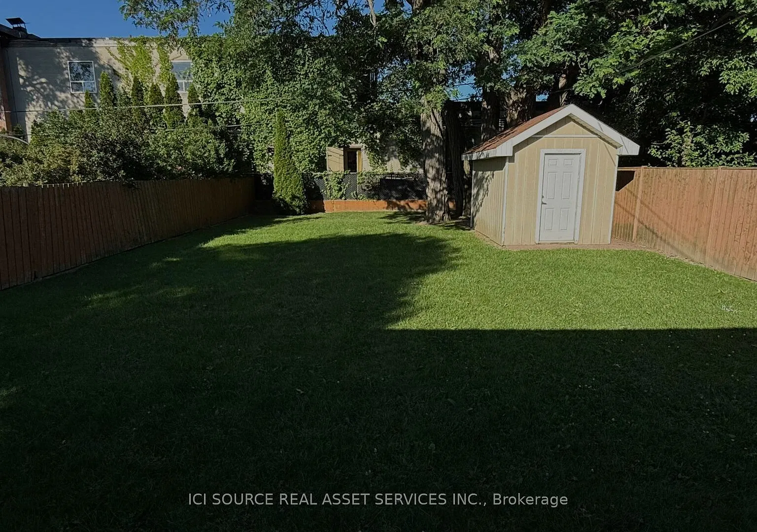 2 bed, $1,900 — Photo 3