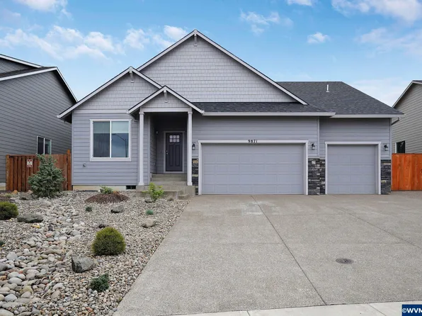 9871 E Delmar Dr, Aumsville, OR 97325