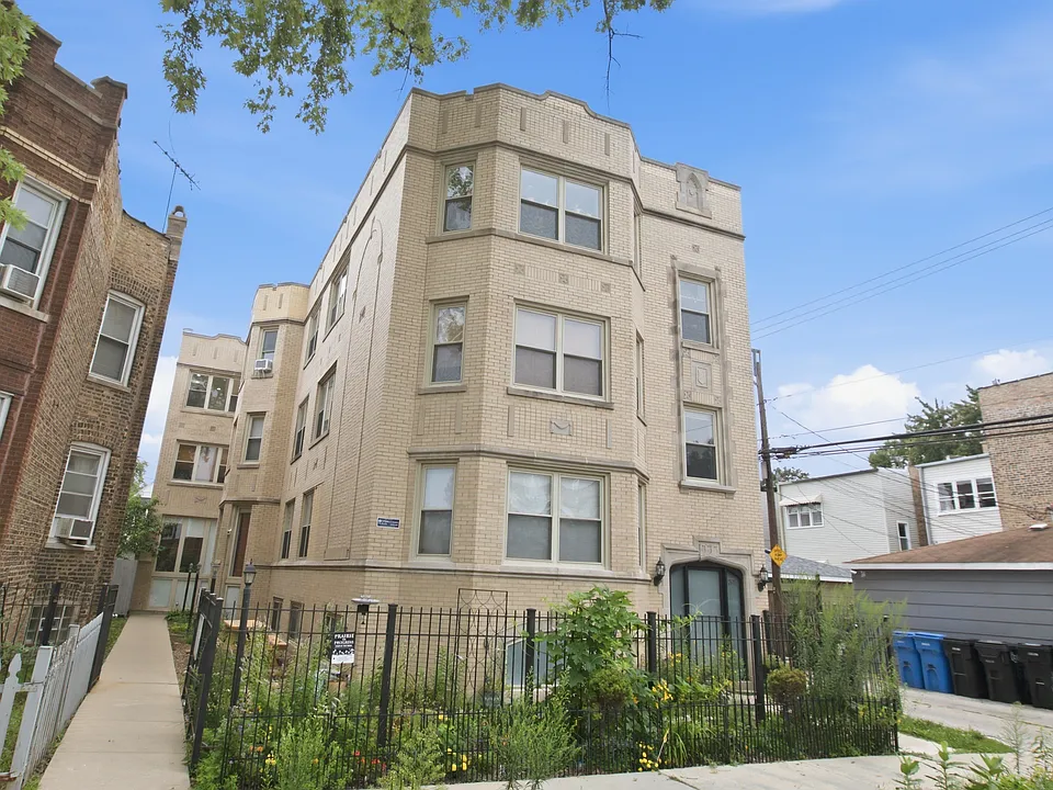 2619 N Harding Ave #3