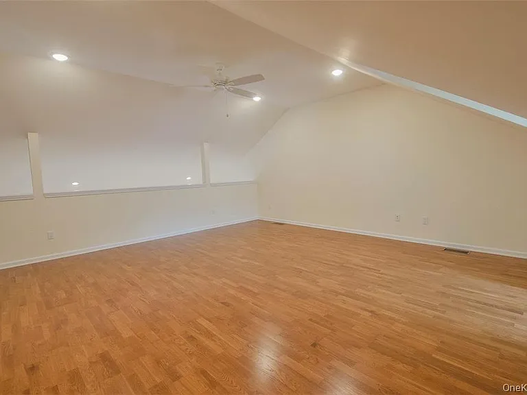 260 W Main St #6 — Photo 9