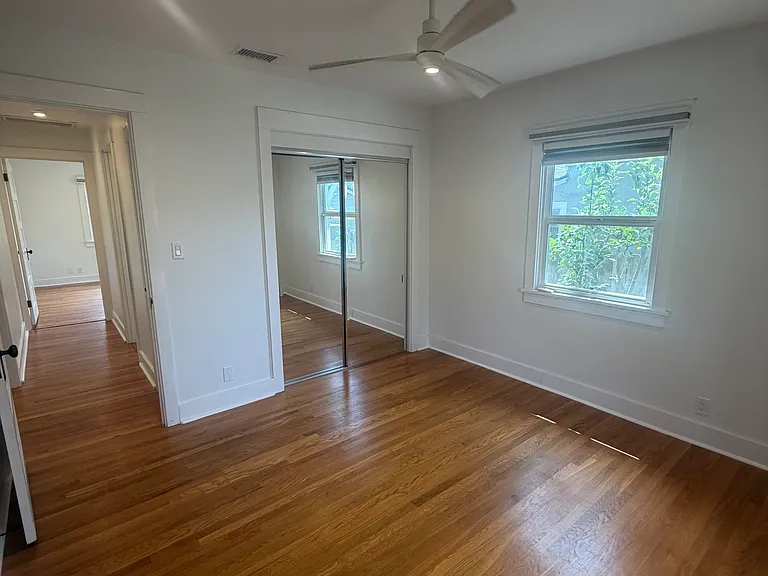 2335 Chapala St — Photo 10
