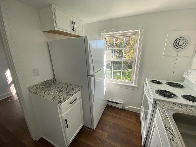 5209 Poston Ln #B — Photo 18