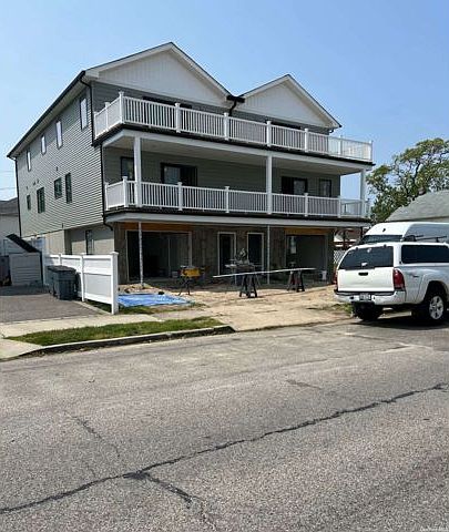 1st image of 348 E Fulton St #1