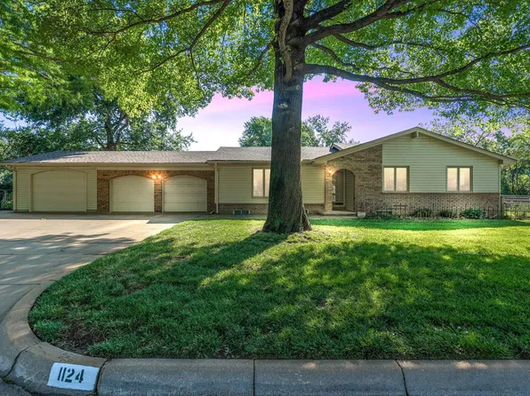 1124 N Chipper Ln, Wichita, KS 67212