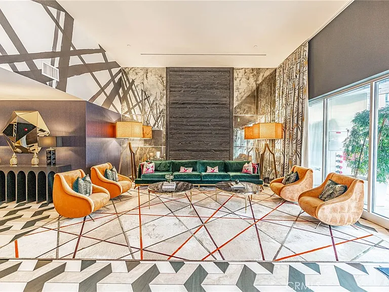 1050 S Grand #1801 — Photo 49