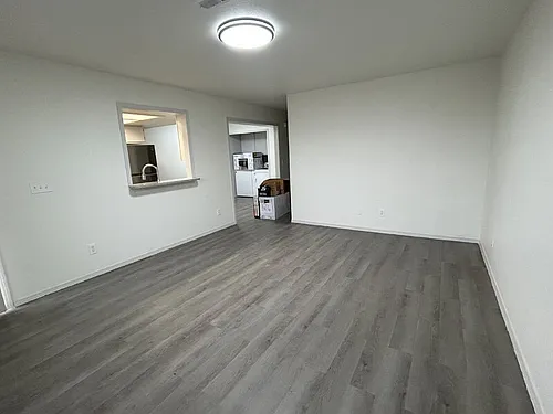 329 Berry St Photo 1