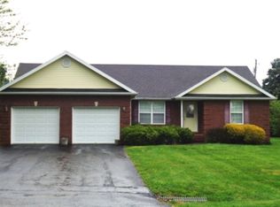 1908 Brownington Way, Campbellsville, KY 42718