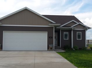 307 Pheasant Lane, Hudson, IA 50643