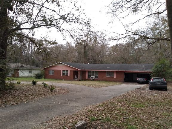 2nd image of 216 Cactus St