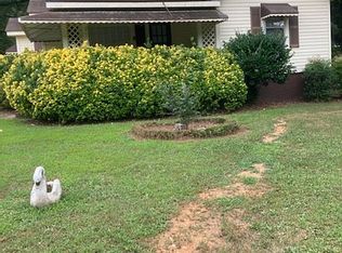 19 Spring Cir SE, Lindale, GA 30147