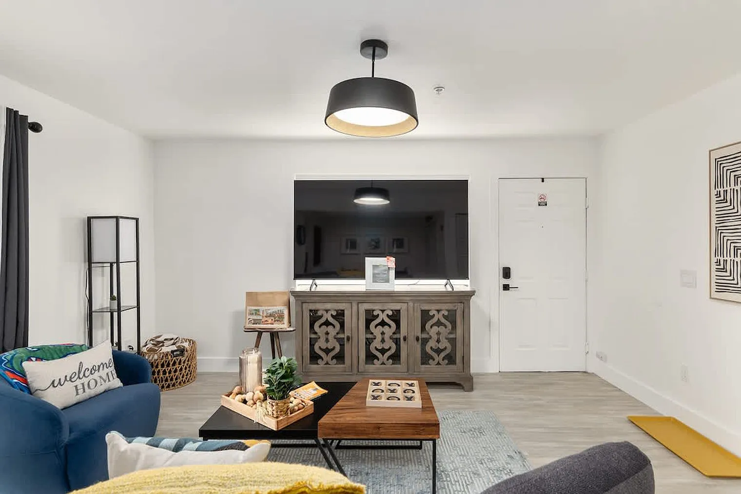 1 bed, 1.0 bath, 624 sqft, $4,806 — Photo 4