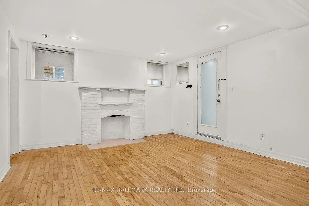 2 bed, $1,790 — Photo 3