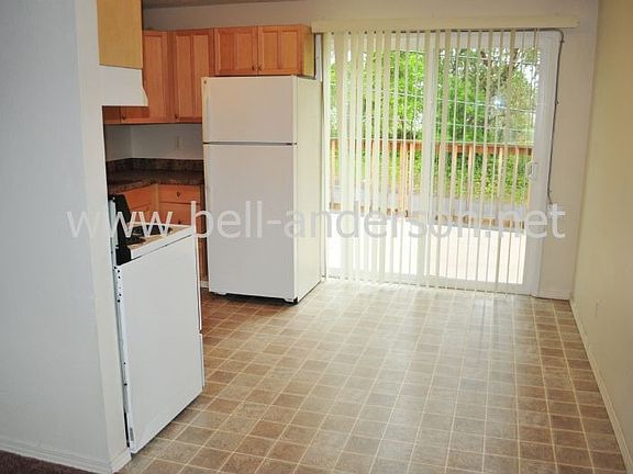 Eating Space/Kitchen
