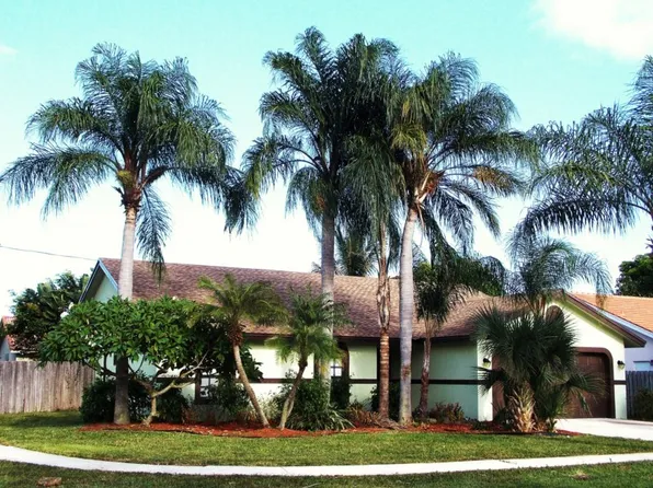 7620 Texas Trl, Boca Raton, FL 33487