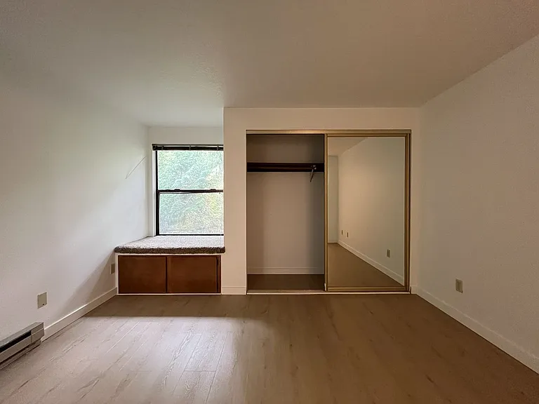 4634 SW Vermont St #4 — Photo 21