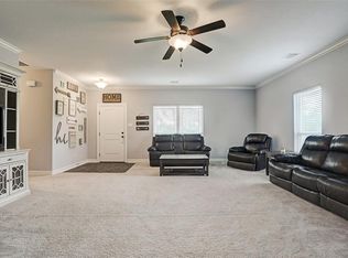 4115 Singletary St, Alvin, TX 77511