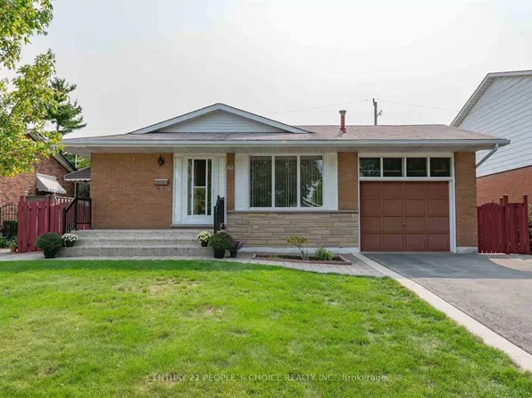 25 Darlington Dr, Hamilton, ON L9C 2L8