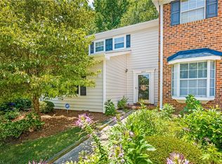2217 Stonecutter Dr, Winston Salem, NC 27103