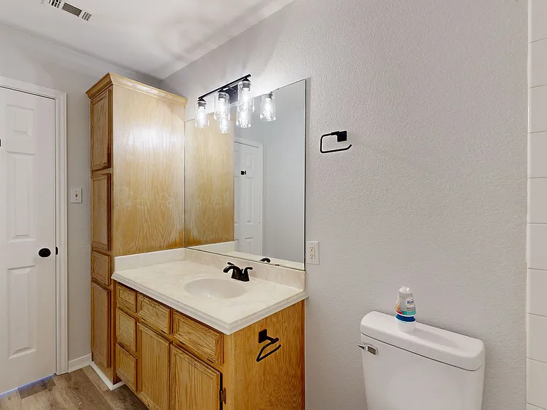 1406 Van Zanten Ct #B — Photo 13