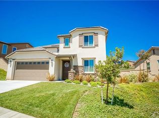 28915 Silversmith Dr, Valencia, CA 91354