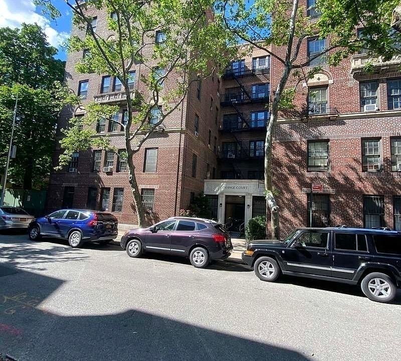 2nd image of 35 Orange St #4A